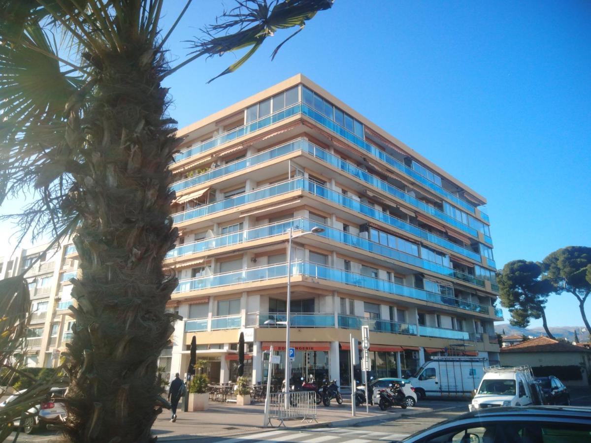 Studio F1 vue mer a 30m des plages Cagnes-sur-Mer Eksteriør billede